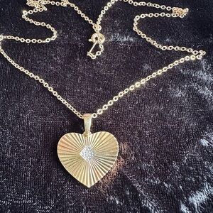 Gold Heart Pendant Necklace